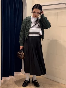 「アイテム（ローファー）」を使った、nol SUYAMAさん（レディース・161cm）の秋コーディネート