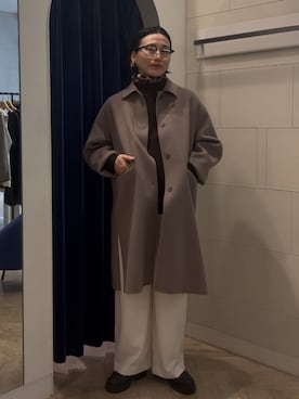 「アイテム（ステンカラーコート）」を使った、nol SUYAMAさん（レディース・161cm）の秋コーディネート