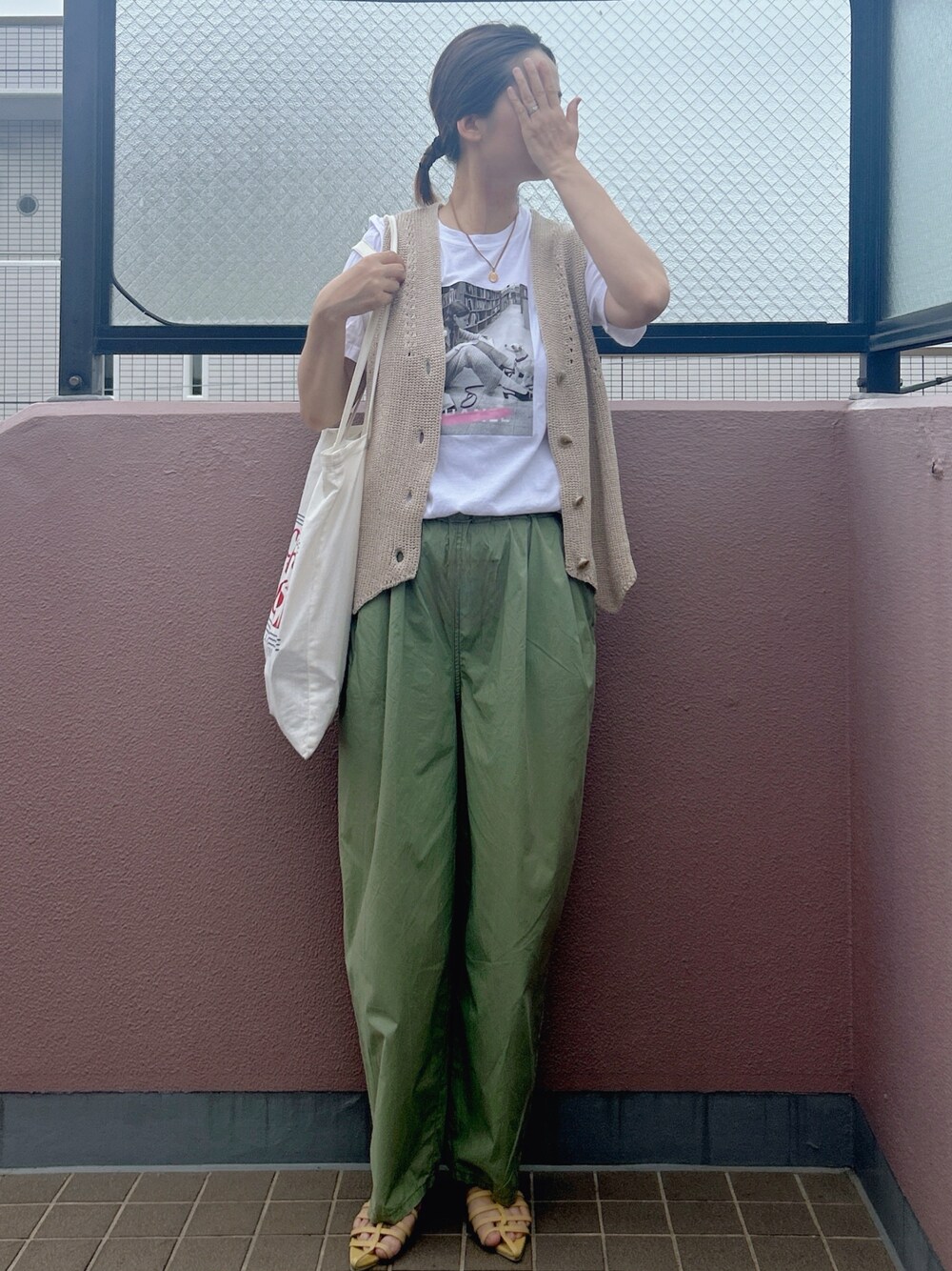 ニットジレを使った人気ファッションコーディネート - WEAR
