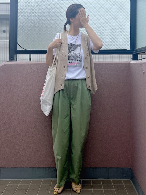 ニットジレを使った人気ファッションコーディネート - WEAR