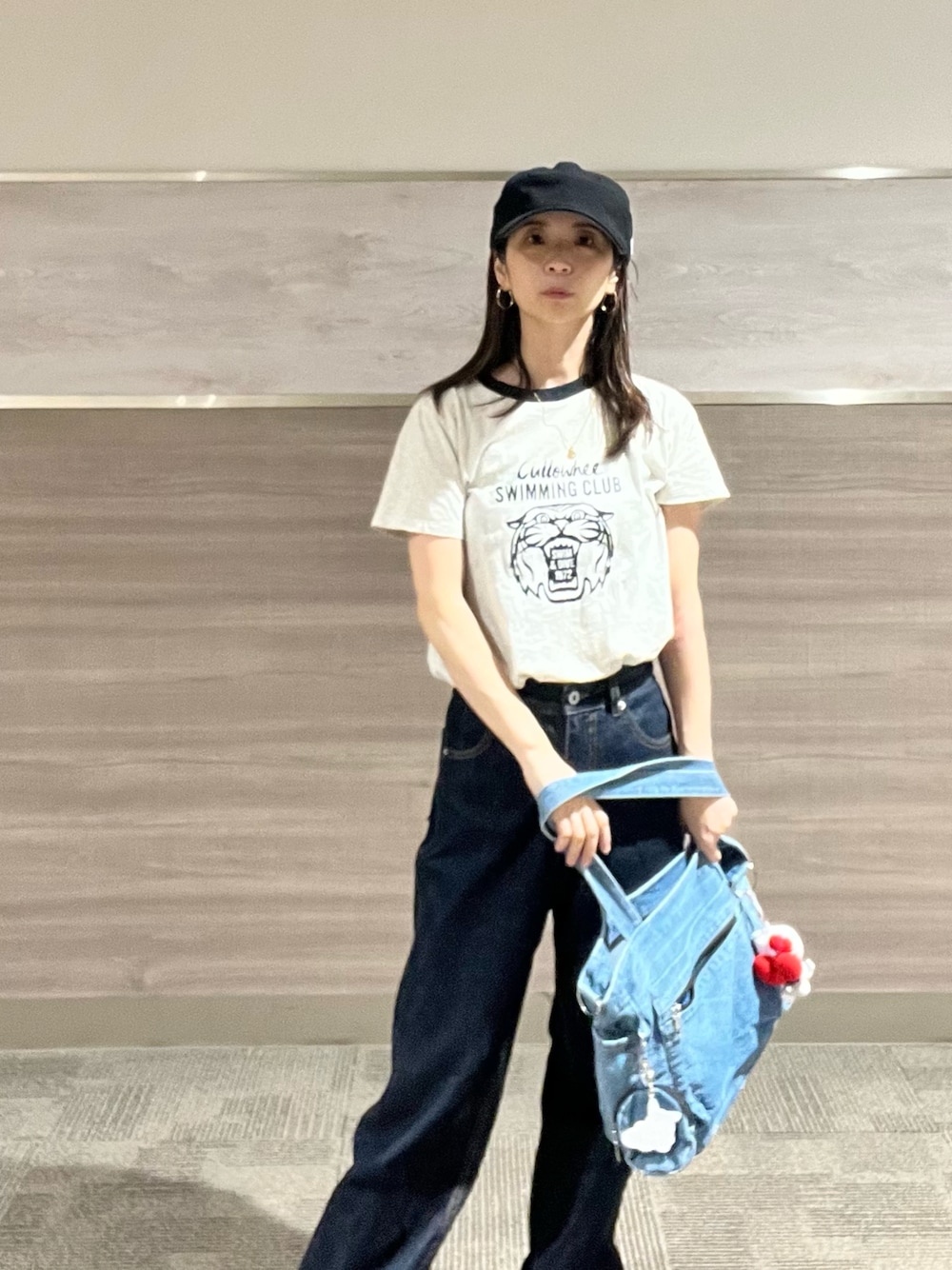 「タイガー、アラフォー、低身長、カジュアル、帽子、Tシャツ」｜「Championのアイテム（ハンチング/ベレー帽、ブラック系）」を使った、Chikaさん（骨格ウェーブ・レディース・154cm）の夏コーディネートの1枚目の写真