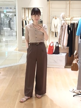 「NOLLEY’S Sophi（ノーリーズソフィ）のウォッシャブル強撚ツイルワイドパンツ（その他パンツ、ブラウン系）」を使った、yamaguchiさん（レディース・163cm）の夏コーディネート