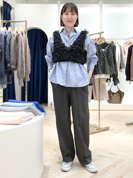 「Laraaji（ララージ）のアイテム（トップス）」を使った、yamaguchiさん（レディース・163cm）の秋コーディネート