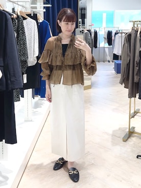 「ブラウスコーデ」｜「アイテム（アクセサリー）」を使った、yamaguchiさん（レディース・163cm）の秋コーディネート