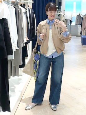 「アイテム（ブルゾン、ベージュ系）」を使った、yamaguchiさん（レディース・163cm）の秋コーディネート