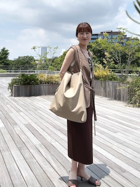 「アイテム（バレッタ/ヘアクリップ）」を使った、yamaguchiさん（レディース・163cm）の秋コーディネート