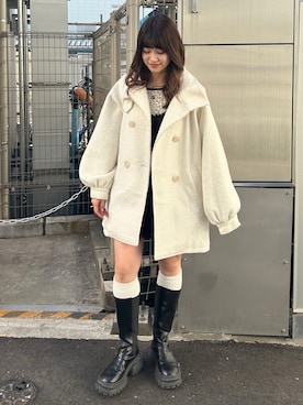 「jouetie（ジュエティ）のアイテム（その他アウター）」を使った、MOMOKAさん（レディース・160cm）の秋コーディネート