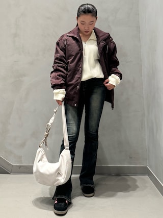 大人気 adidas コーデュロイ ショルダーバッグ 秋冬コーデに◎ 大人気 adidas コーデュロイ ショルダーバッグ 秋冬コーデに