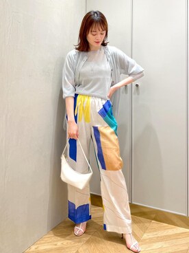 「アイテム（ニット/セーター、シルバー系）」を使った、sahoさん（レディース・165cm）の春コーディネート