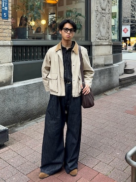 「soerte（ソエルテ）のLoose Nuance Stripe L/S Shirt /ルーズニュアンスストライプロングスリーブシャツ（シャツ/ブラウス、ブラック系）」を使った、KAMMAさん（メンズ・178cm）の春コーディネート