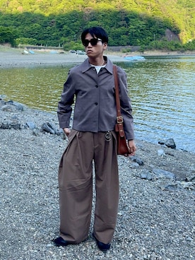 「soerte（ソエルテ）のアイテム」を使った、KAMMAさん（メンズ・178cm）の春コーディネート