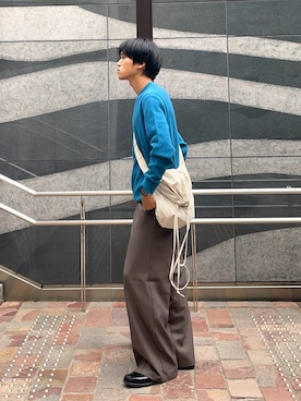 「COS（コス）のアイテム（トップス）」を使った、KAMMAさん（メンズ・178cm）の秋コーディネート