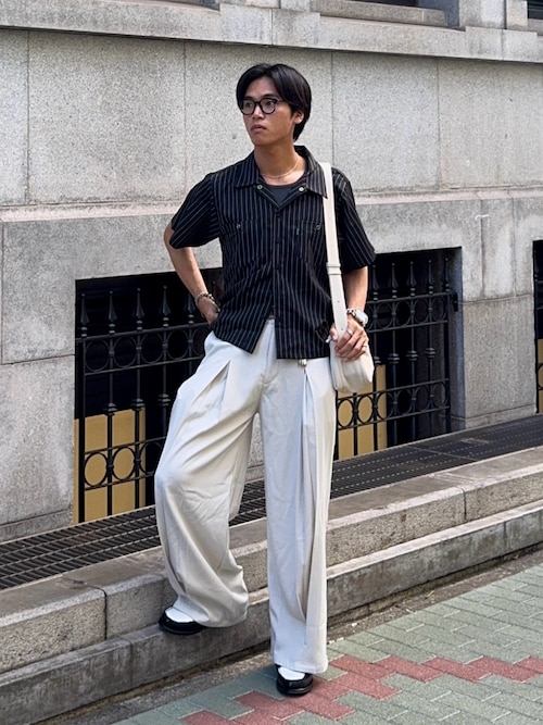 寺田　SISANDI ブラック トップスのみ カットアウト デザインタンクトップ | AND ON JIONE STORE