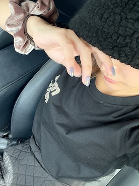 「miu miu（ミュウミュウ）のアイテム（Tシャツ/カットソー）」を使った、rrimaaさん（レディース・162cm）の秋コーディネート
