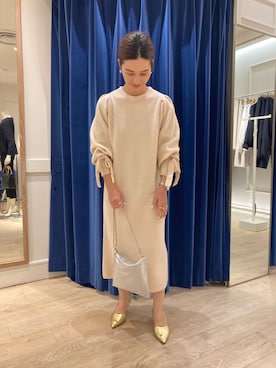 「アイテム（クラッチバッグ、シルバー系）」を使った、hiroさん（レディース・152cm）の秋コーディネート