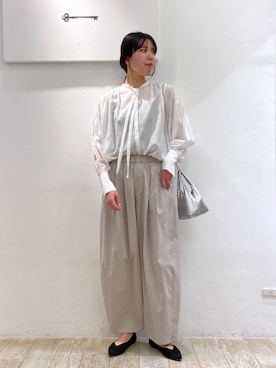 「アパートバイローリーズ」｜「アイテム（パンツ）」を使った、miiさん（レディース・172cm）の冬コーディネート