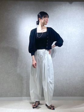 「アパートバイローリーズ」｜「アイテム（パンツ）」を使った、miiさん（レディース・172cm）の春コーディネート
