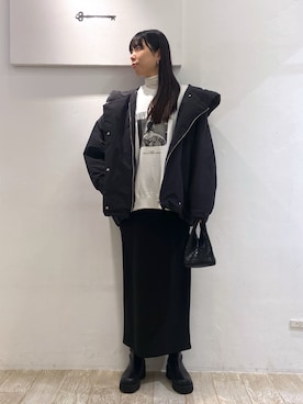 「アパートバイローリーズ」｜「アイテム（スウェット）」を使った、miiさん（レディース・172cm）の冬コーディネート