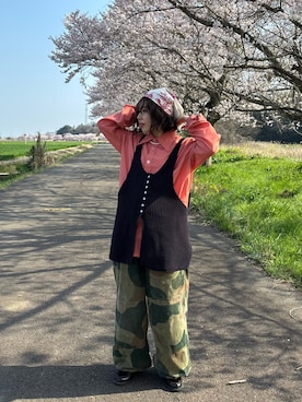 「MILITARY（ミリタリー）のアイテム」を使った、みにまむさん（レディース・150cm）の春コーディネート