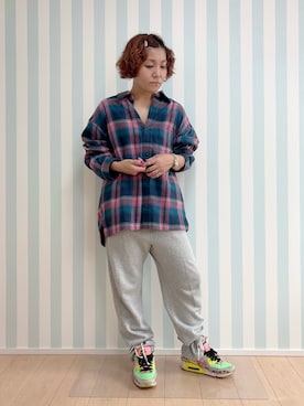 「アイテム（ヘアピン）」を使った、まなをさん（レディース・153cm）の秋コーディネート