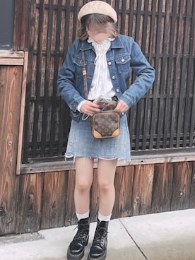 Vivienne Westwood ベレー帽 ベージュ 冬コーデ Vivienne Westwoodのハンチング/ベレー帽（ベージュ系）を使った
