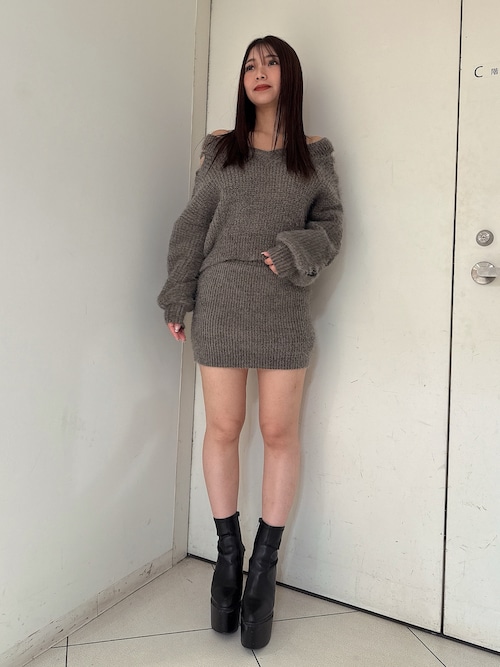 レースアップシャギーニットトップス（ニット/セーター）｜GYDA