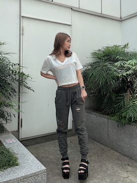 「155㎝コーデ」｜「アイテム（スウェットパンツ）」を使った、arisaさん（レディース・155cm）の春コーディネート