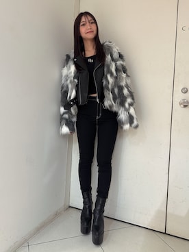 「アイテム（ライダースジャケット）」を使った、arisaさん（レディース・155cm）の秋コーディネート