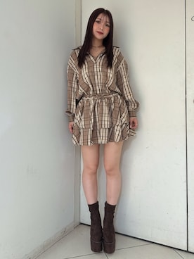 「GYDA（ジェイダ）のアイテム（ワンピース）」を使った、arisaさん（レディース・155cm）の秋コーディネート