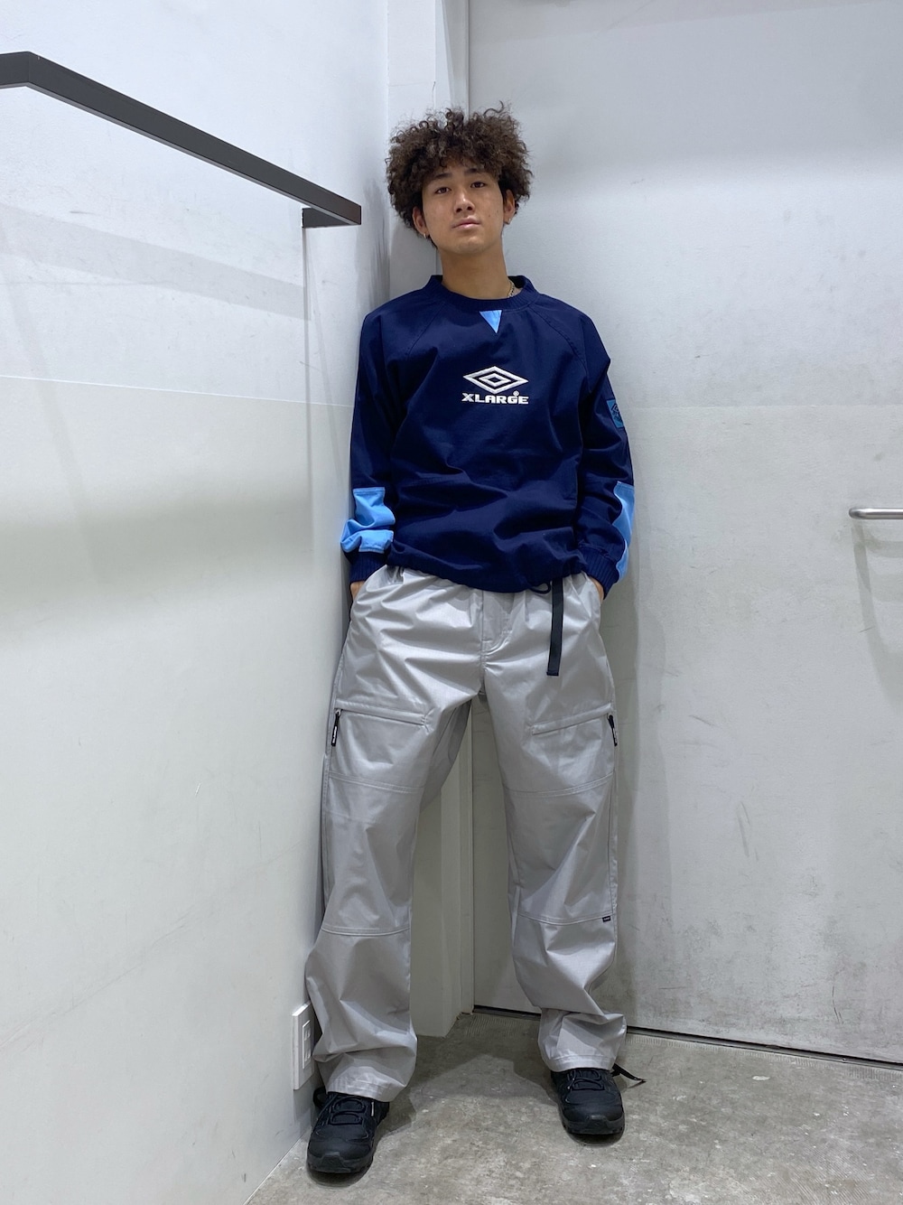 UMBRO × XLARGE /oasis/ドリルトップ（スウエットシャツ） XLARGE（エクストララージ）の「XLARGExUMBRO DRILL TOP（T