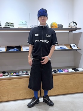 「XLARGE（エクストララージ）のZIP UP S/S SWEATSHIRT（スウェット、ブラック系）」を使った、川上拓巳さん（メンズ・172cm）の春コーディネート
