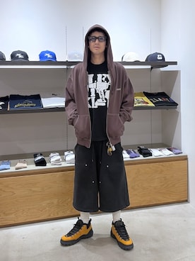 「XLARGE（エクストララージ）のアイテム」を使った、川上拓巳さん（メンズ・172cm）の秋コーディネート