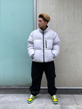 「XLARGE（エクストララージ）のアイテム（ダウンジャケット/コート）」を使った、川上拓巳さん（メンズ・172cm）の秋コーディネート