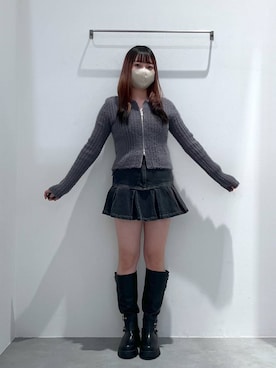 「3.3 Field Trip （3.3フィールドトリップ）の3.3 Field Trip／プリーツデニムスカート 2977561（デニムスカート）」を使った、れーかさん（レディース・155cm）の冬コーディネート