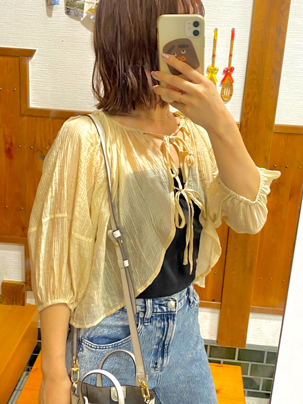 「夏コーデ、大人かわいい、夏の終わり、涼しげカラー、プチプラ、休日コーデ、ラフ、シンプル、GU、グレイル」｜「GRLのアイテム（シャツ/ブラウス、イエロー系）」を使った、manariさん（レディース・155cm）の秋コーディネートの1枚目の写真