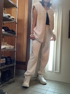 「ファーベスト」｜「アイテム（スウェットパンツ）」を使った、meg05さん（レディース・156cm）の秋コーディネート