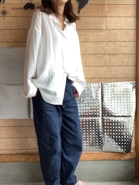 「しまむら（シマムラ）のアイテム（シャツ/ブラウス、ホワイト系）」を使った、meg05さん（レディース・156cm）の夏コーディネート