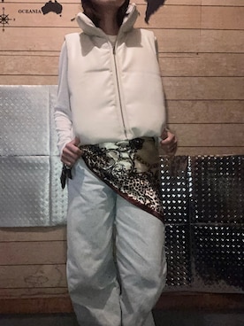 「アイテム（ダウンベスト）」を使った、meg05さん（レディース・156cm）の秋コーディネート