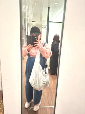 「NEW ERA（ニューエラ）のアイテム（ファッション雑貨、ブラック系）」を使った、みやさん（レディース・160cm）の春コーディネート