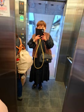 「CHANEL（シャネル）のアイテム」を使った、みやさん（レディース・160cm）の冬コーディネート