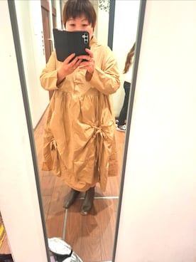 「tim.（ティム）のアイテム（ワンピース/ドレス、ベージュ系）」を使った、みやさん（レディース・160cm）の春コーディネート