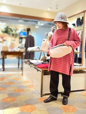 「Laugoa（ラウゴア）のアイテム」を使った、yacchiさん（レディース・149cm）の秋コーディネート