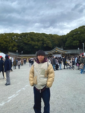 「アイテム（パーカー、パープル系）」を使った、yukiさん（メンズ・162cm）の冬コーディネート