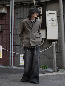 「アイテム（ウォレットチェーン）」を使った、ヤマネンさん（メンズ・171cm）の秋コーディネート