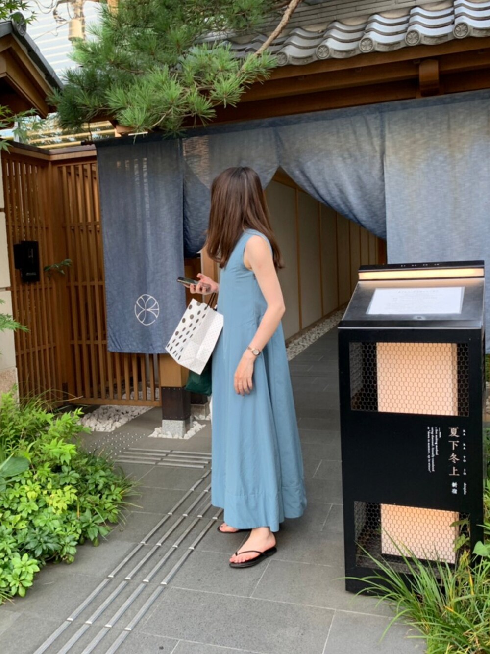 EMMEL REFINES EM ライトタフタ 2WAYノースリーブワンピース