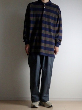 「グレーコーデ」｜「アイテム（財布/小物）」を使った、たあさん（メンズ・178cm）の秋コーディネート