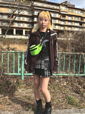 「HALEY PESCA（ヘーリーペスカ）のアイテム」を使った、保坂ななみさん（レディース・155cm）の冬コーディネート