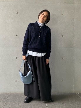 「LOISIR（ロワズィール）のエステルドライツイルボトルシルエットパンツ（その他パンツ、ブラック系）」を使った、ADIEU TRISTESSEさん（レディース・162cm）の秋コーディネート