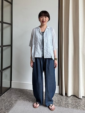 「LOISIR（ロワズィール）のワイドバングル（バングル/リストバンド、ゴールド系）」を使った、ADIEU TRISTESSEさん（レディース・165cm）の夏コーディネート