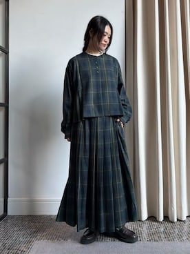 「conges payes ADIEU TRISTESSE（コンジェ ペイエ アデュートリステス）のフロッキープリントチェックブラウス（シャツ/ブラウス、グリーン系）」を使った、ADIEU TRISTESSEさん（レディース・162cm）の秋コーディネート